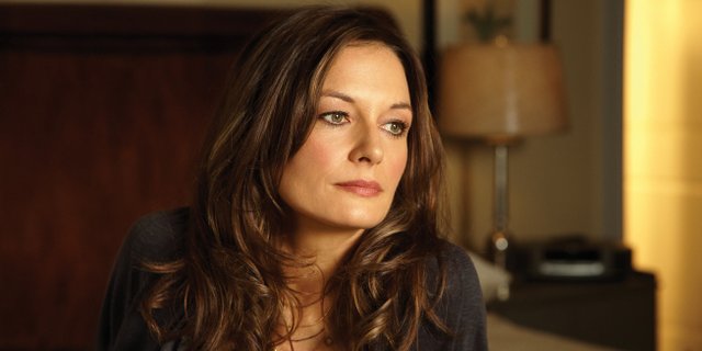 Catherine Mccormack From Stage To Screen The Secret To Her Success - qb7nbtx