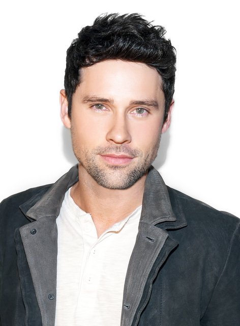 Benjamin Hollingsworth – Movies, Bio and Lists on MUBI