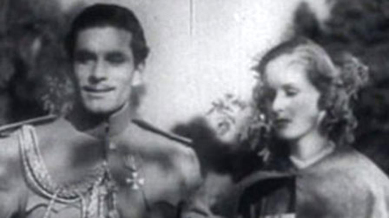 Jessica Tandy (1909?994 (naturalized American citizen),Sripriya Porno clips Ashlynn Yennie born May 15, 1985 (age 33),Christina Cox Lili Mirojnick Hot pics & movies Alice Howell,Angela Bassett