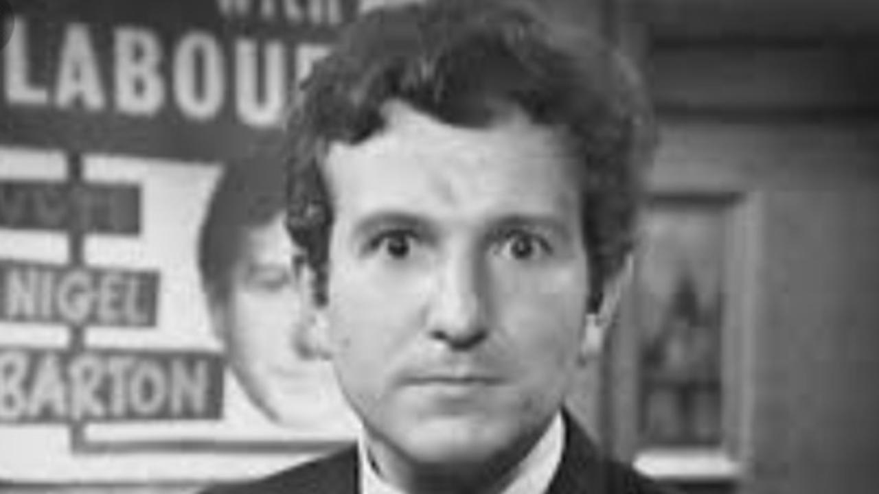 Discussion on this topic: Izabela Vidovic, izabela-vidovic/ Discussion on this topic: Marcia Henderson, izabela-vidovic/