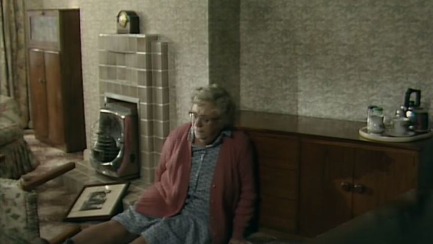 cream cracker under the settee essay Directing a cream cracker under the settee for television essay directing a cream cracker under the settee for television doris is a 75-year-old widow, living alone in a semi-detached house she was fitted with a pacemaker about three years ago because of the symptoms of angina. cream cracker under the settee essay Directing a cream cracker under the settee for television essay directing a cream cracker under the settee for television doris is a 75-year-old widow, living alone in a semi-detached house she was fitted with a pacemaker about three years ago because of the symptoms of angina.