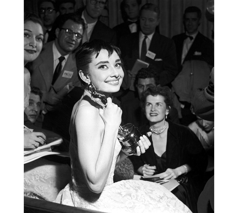 Audrey Hepburn and her Oscar